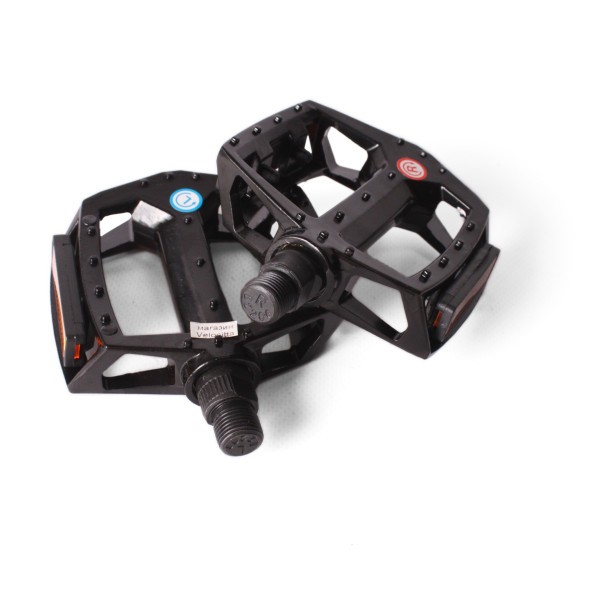 Велопедали New Vision HF-832, рамка алюминий, платформ., ось 9/16&amp;quot;, 95x88 мм, с шипами, черный