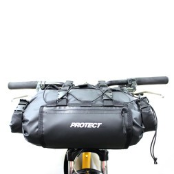Велосипедная сумка Protect Bikepacking 555-671, на руль, до 12 литров, герметичность 100%, подкладка нейлоновая, доступ к грузу с двух сторон, ремень и карабины для переноски на плече, черный