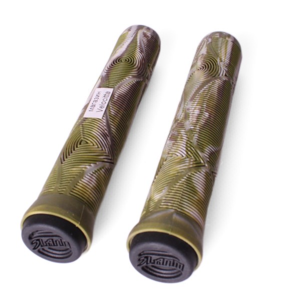 Грипсы для самоката Slamm Scooters Team Swirl Bar, трюковый, 165 мм, джунгли