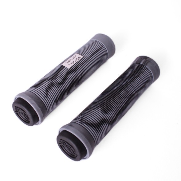 Рукоятки руля для самоката Slamm Scooters Pro Swirl Bar, 135 мм, серый