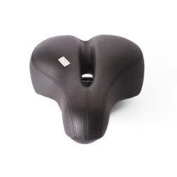 Седло велосипедное с отверстием, 195x260 мм, закрытые пружины, с замком, прошитое, черно-белое