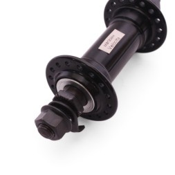 Велосипедная втулка Wang Zheng WZ-A201F black-32, передняя, ось 3/8"х100x140 мм, алюминиевая, под V-брейк, на гайках, 32 отверстия, б/уп.