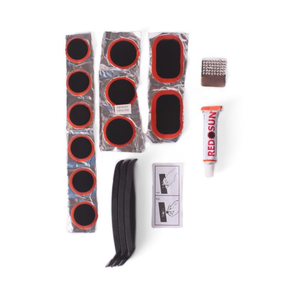 Ремкомплект Red Sun Cold Patch, набор: резиновый клей, 11 заплаток, наждачка метал., 3 монтировки